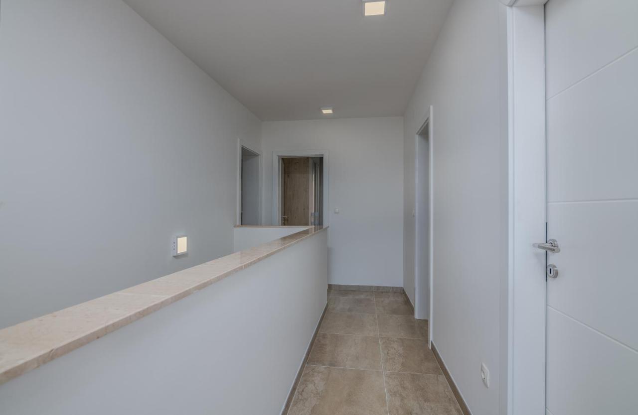 Appartment Divine คิร์ก ภายนอก รูปภาพ
